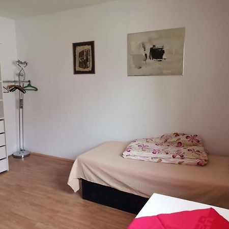 Anh' Private Rooms For Tourist Bratislava Eksteriør bilde