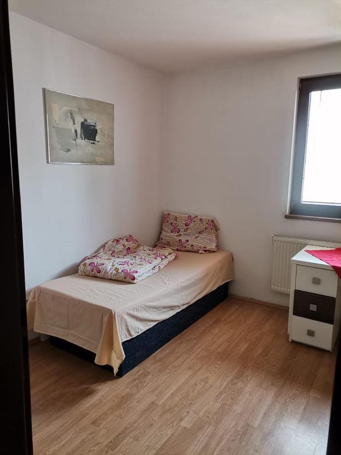 Anh' Private Rooms For Tourist Bratislava Eksteriør bilde