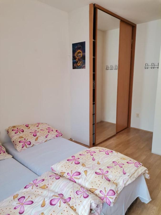Anh' Private Rooms For Tourist Bratislava Eksteriør bilde